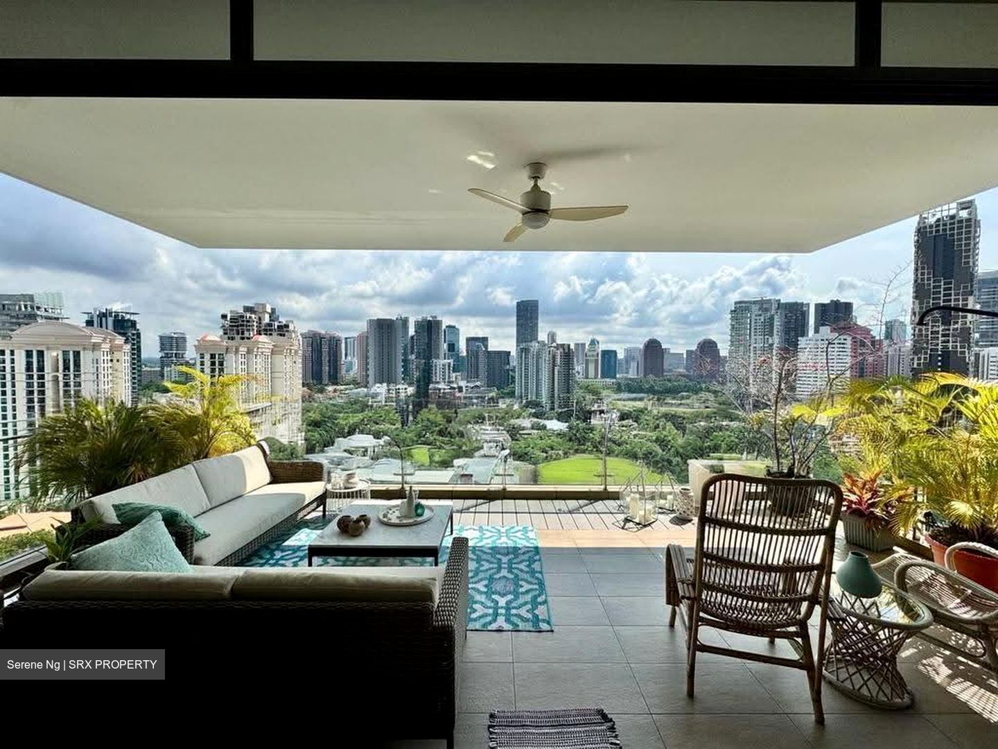 Latitude (D10), Condominium #606973981